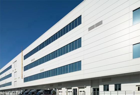 مستودع بناء هيكل فولاذي صلب بإطار صلب وعمر افتراضي طويل مع حجم وتخطيط قابلين للتخصيص